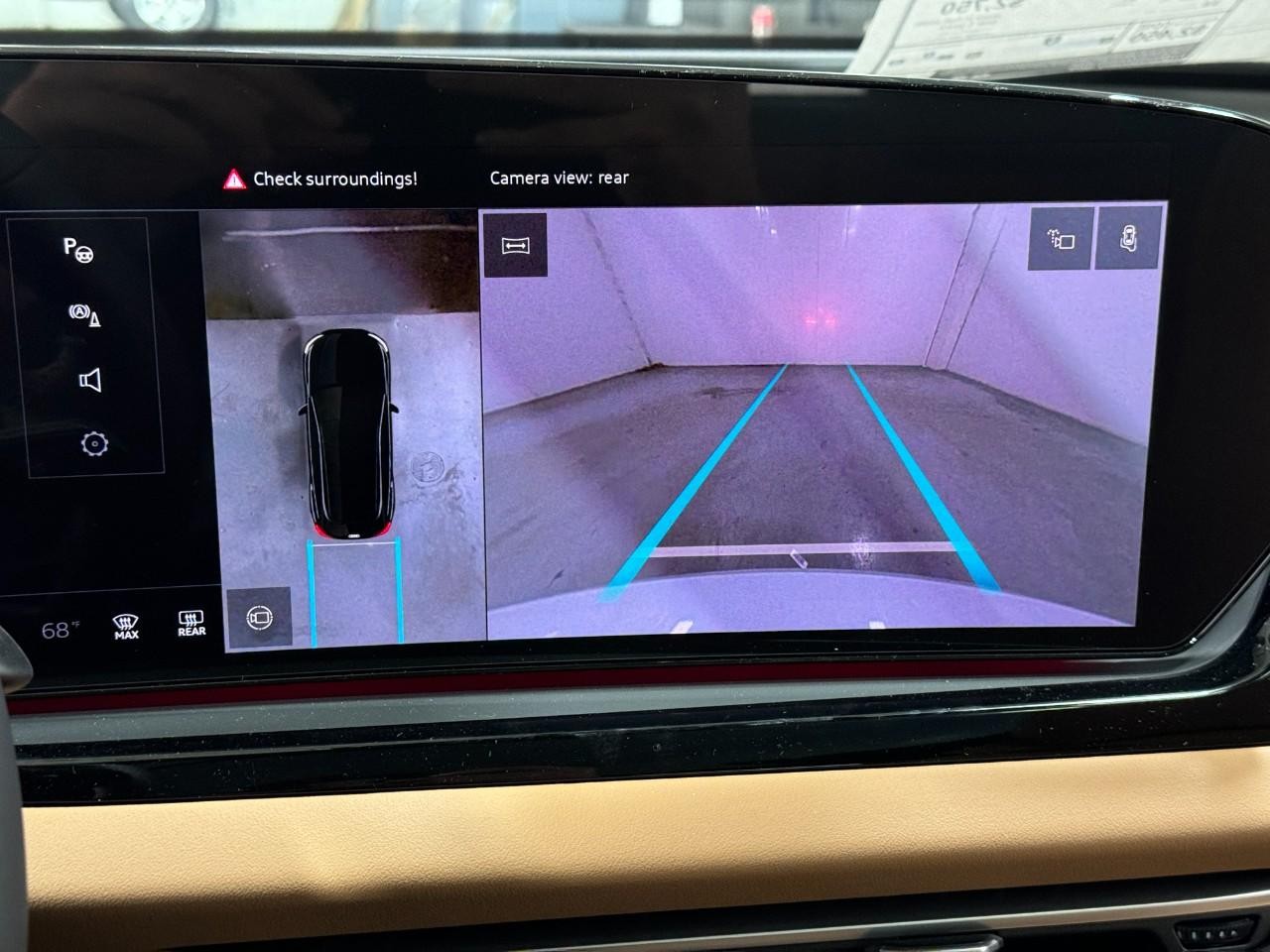 Audi A5 Vehicle Full-screen Gallery Image 34