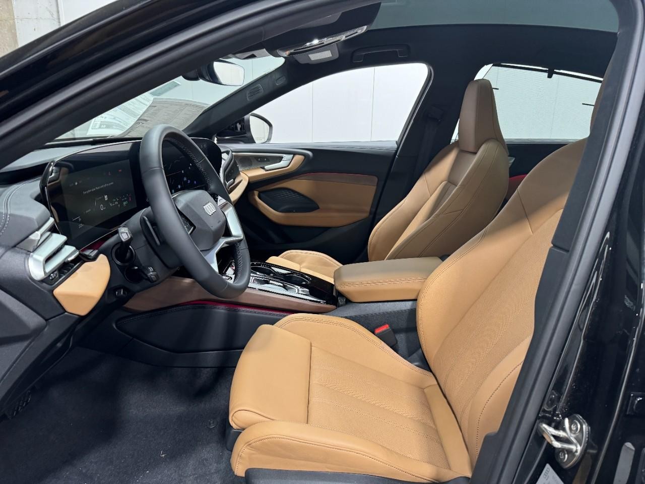 Audi A5 Vehicle Full-screen Gallery Image 25