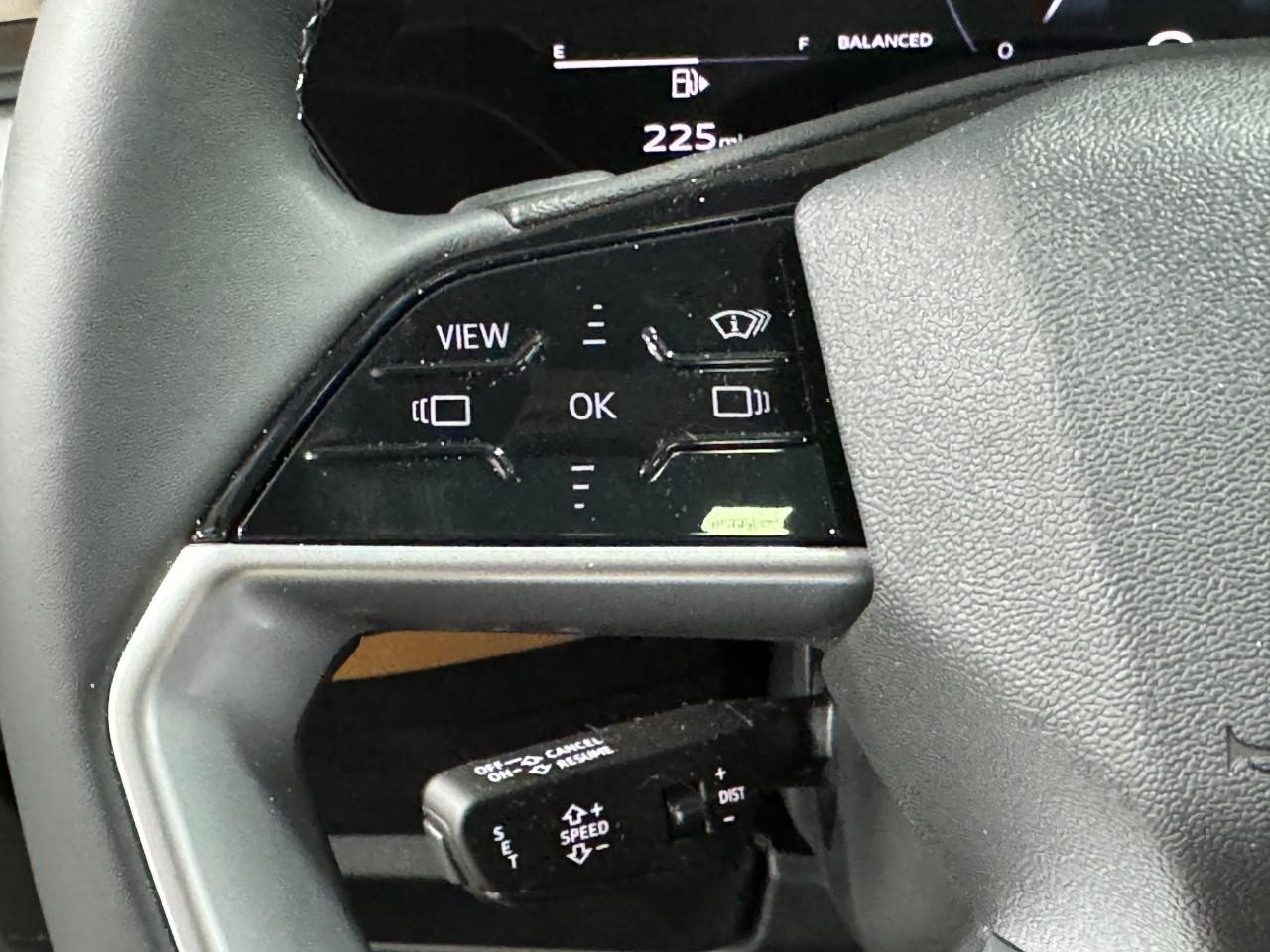 Audi A5 Vehicle Full-screen Gallery Image 29