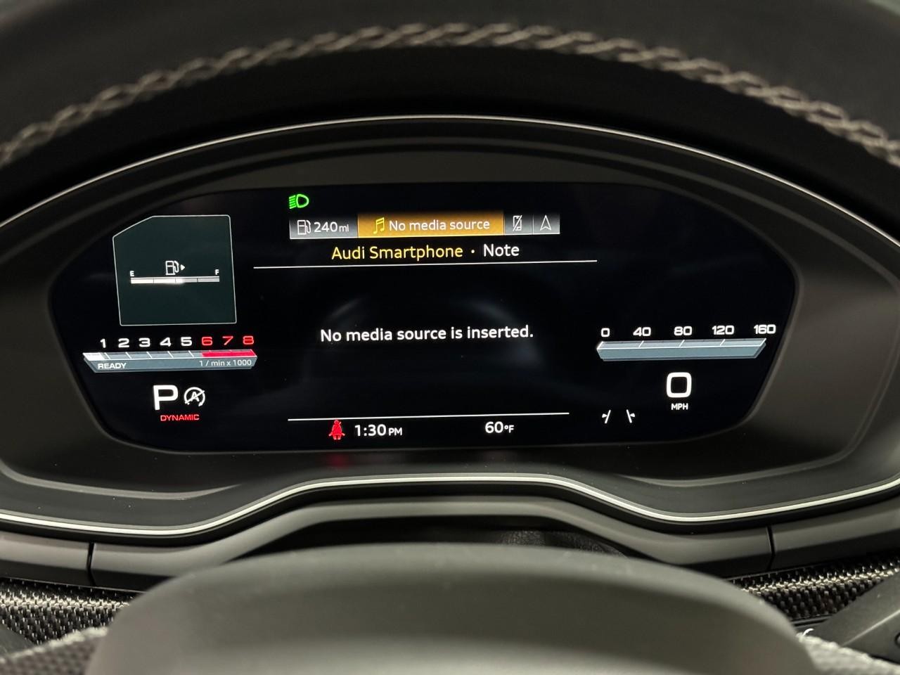 Audi S5 Coupe Vehicle Full-screen Gallery Image 35