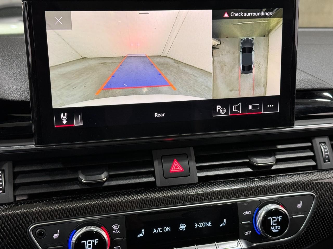 Audi S5 Coupe Vehicle Full-screen Gallery Image 36