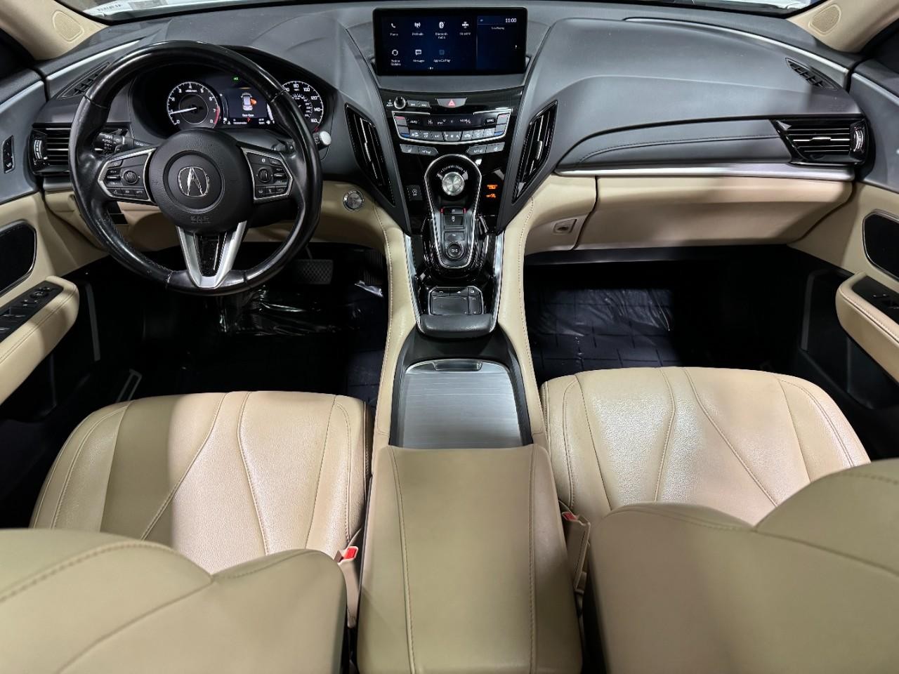 Acura RDX Vehicle Full-screen Gallery Image 12
