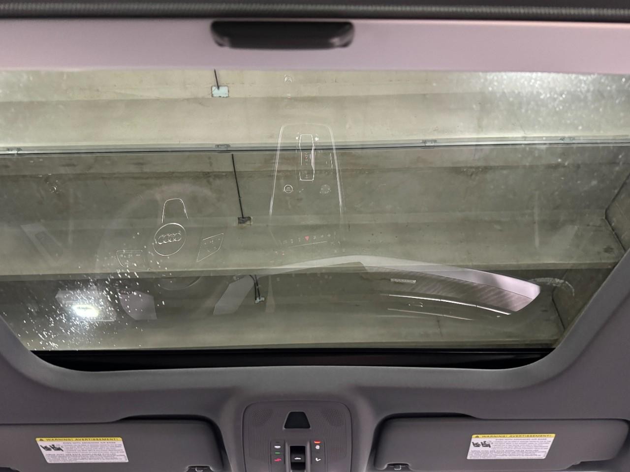 Audi A3 Vehicle Full-screen Gallery Image 11