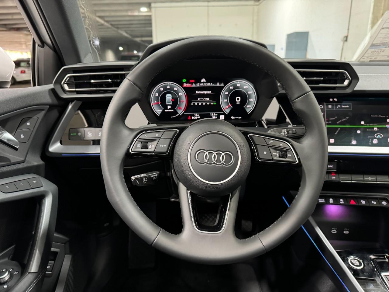 Audi A3 Vehicle Full-screen Gallery Image 13