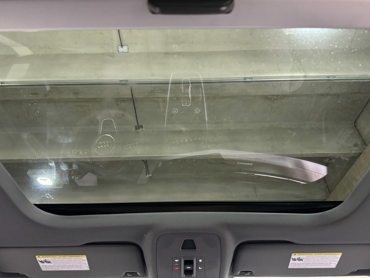 Audi A3 Vehicle Full-screen Gallery Image 11