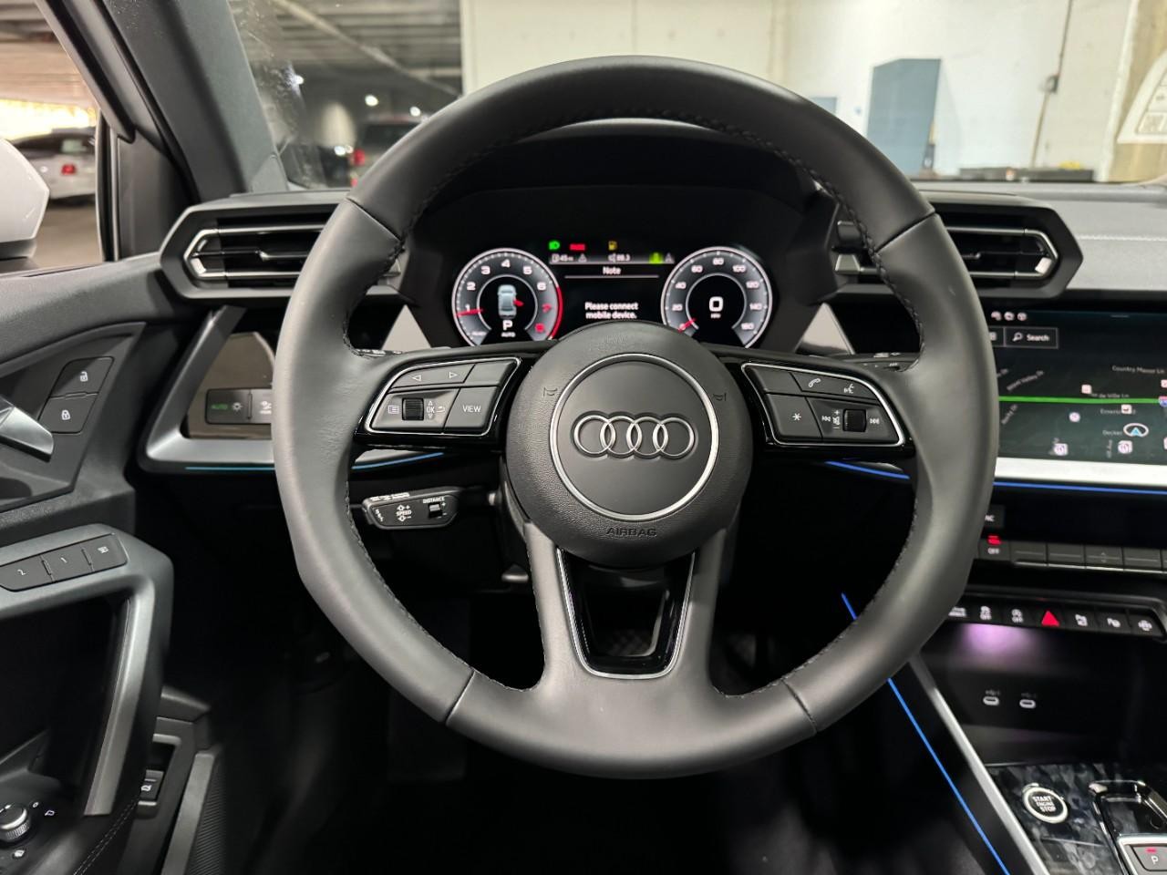 Audi A3 Vehicle Full-screen Gallery Image 13