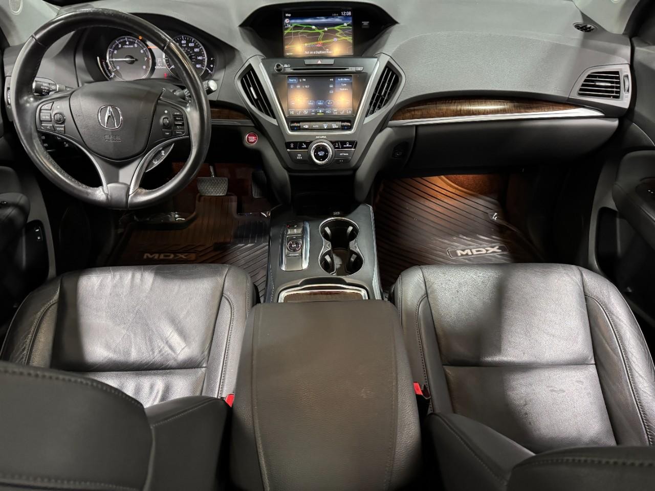 Acura MDX Vehicle Full-screen Gallery Image 13