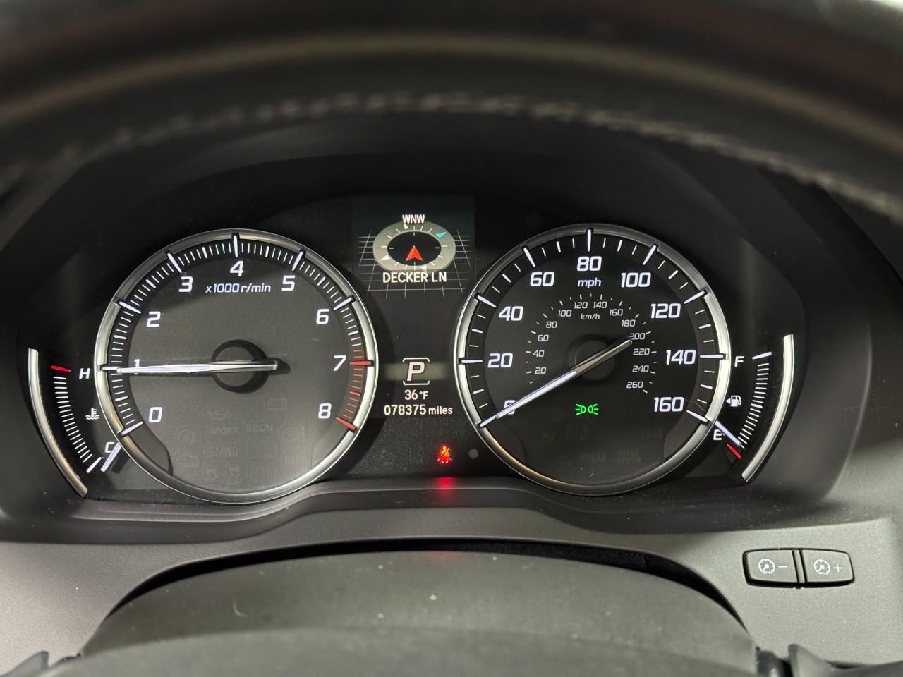 Acura MDX Vehicle Full-screen Gallery Image 32