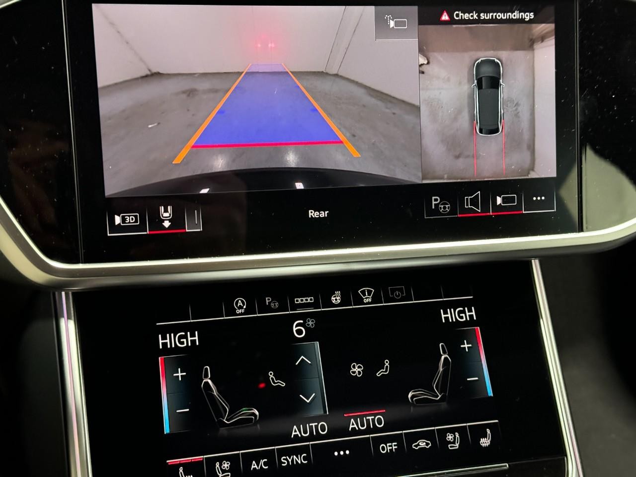 Audi RS 6 Avant Vehicle Full-screen Gallery Image 37