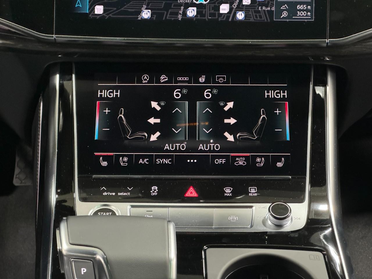 Audi Q8 Vehicle Full-screen Gallery Image 16