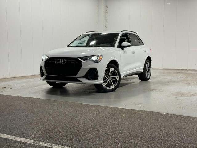 2025 Audi Q3 S Line Premium's photo