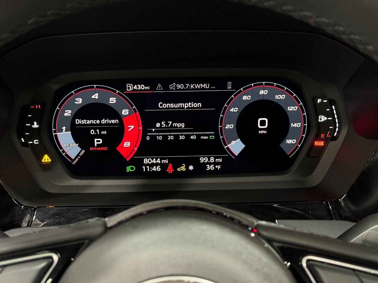 Audi A3 Vehicle Full-screen Gallery Image 34