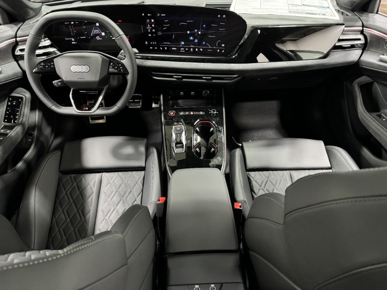 Audi S5 Vehicle Full-screen Gallery Image 13
