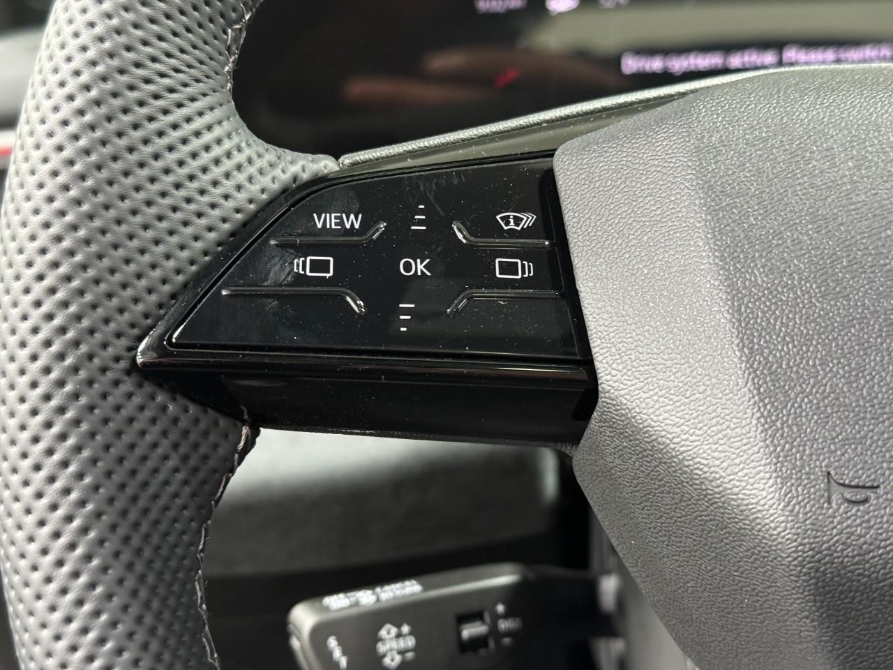 Audi S5 Vehicle Full-screen Gallery Image 29