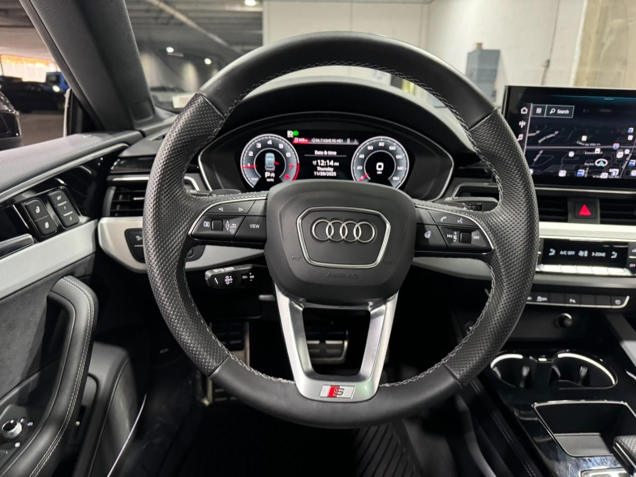 Audi A5 Sportback Vehicle Full-screen Gallery Image 14