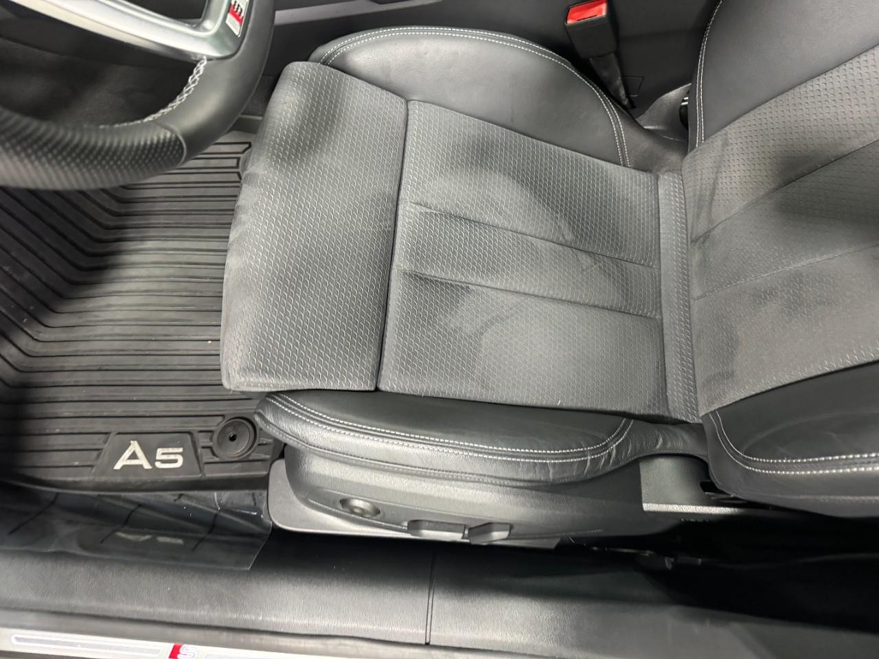 Audi A5 Sportback Vehicle Full-screen Gallery Image 29