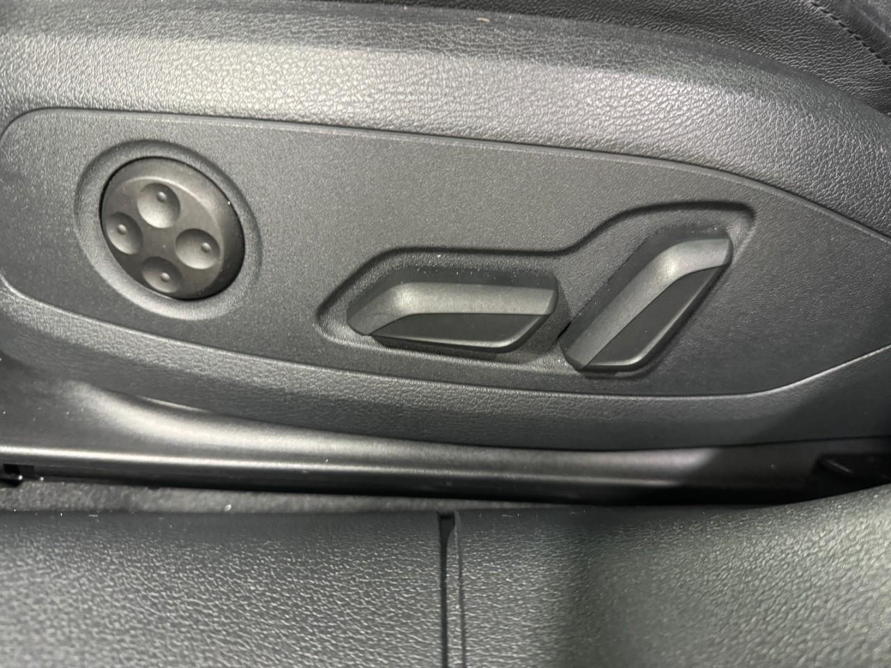 Audi A5 Sportback Vehicle Full-screen Gallery Image 30