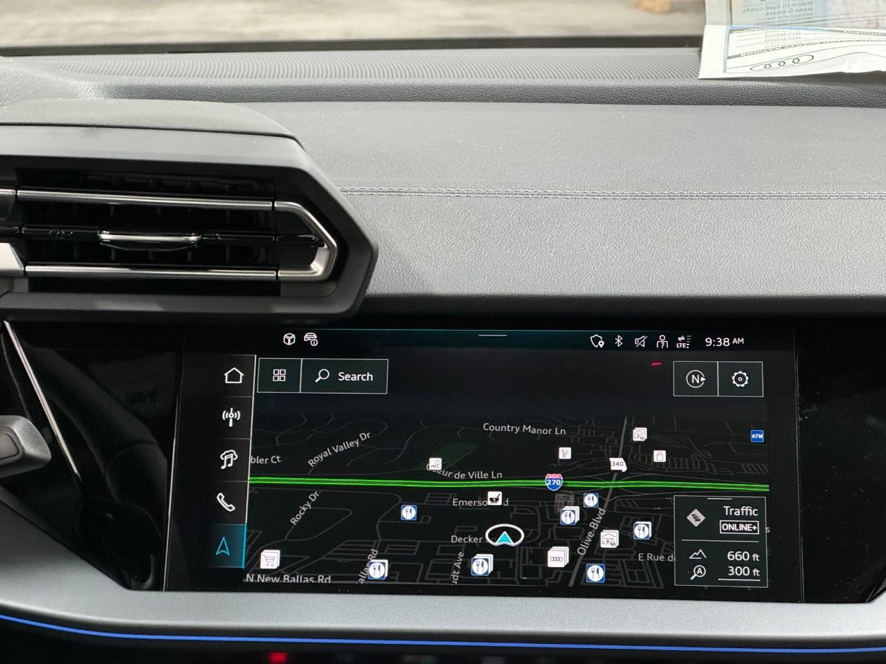 Audi A3 Vehicle Full-screen Gallery Image 14