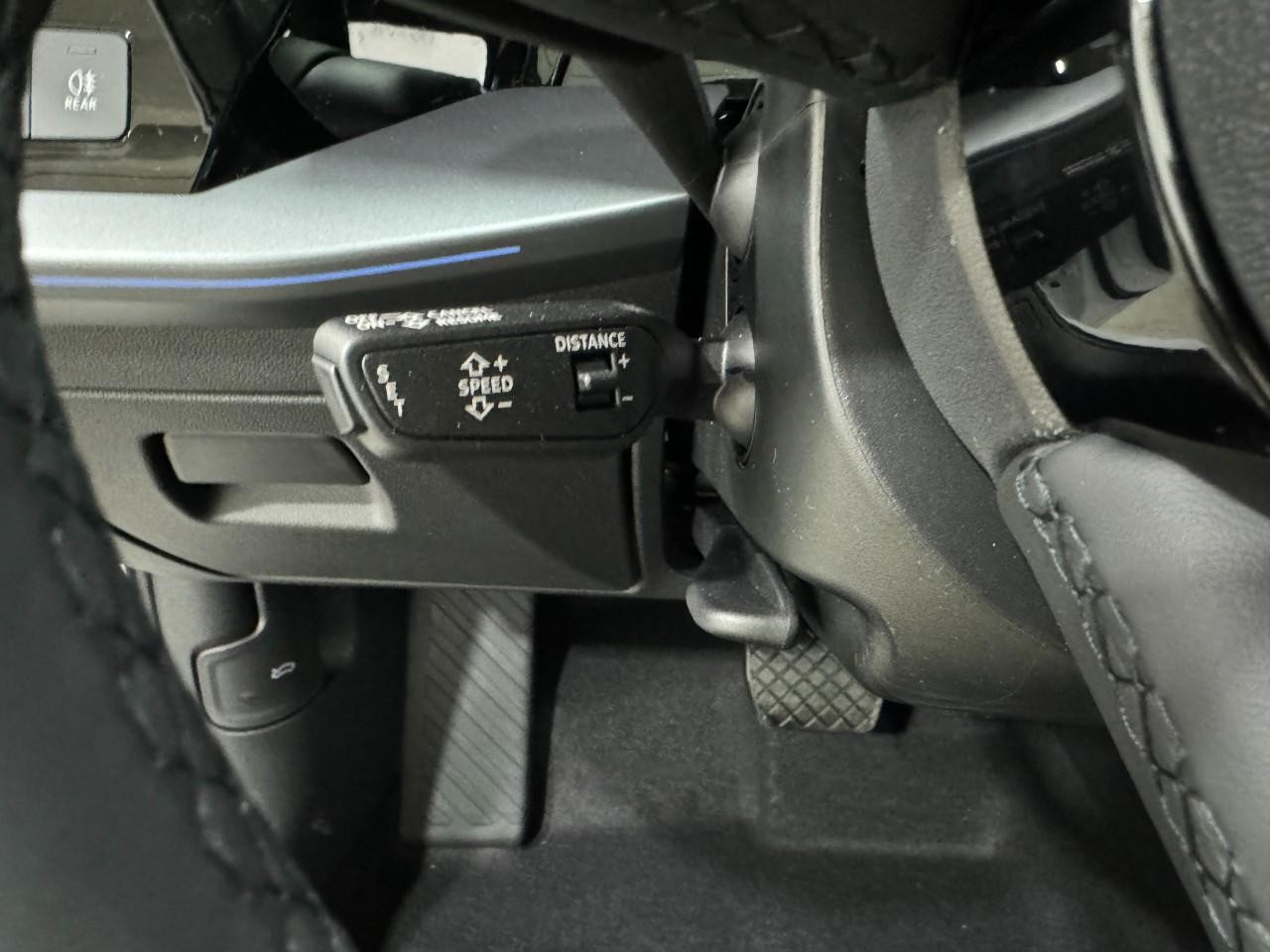 Audi A3 Vehicle Full-screen Gallery Image 31