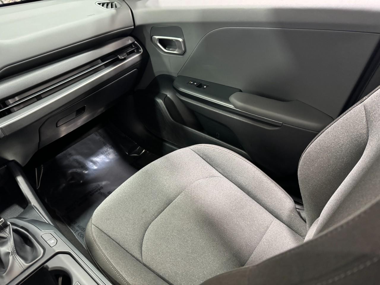 Kia K4 Vehicle Full-screen Gallery Image 16