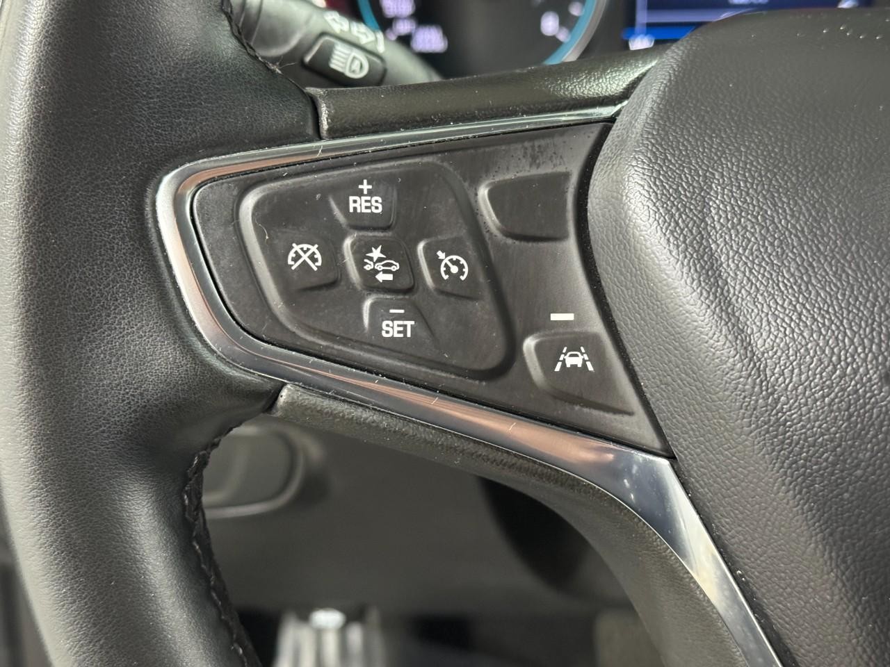 Chevrolet Equinox Vehicle Full-screen Gallery Image 29