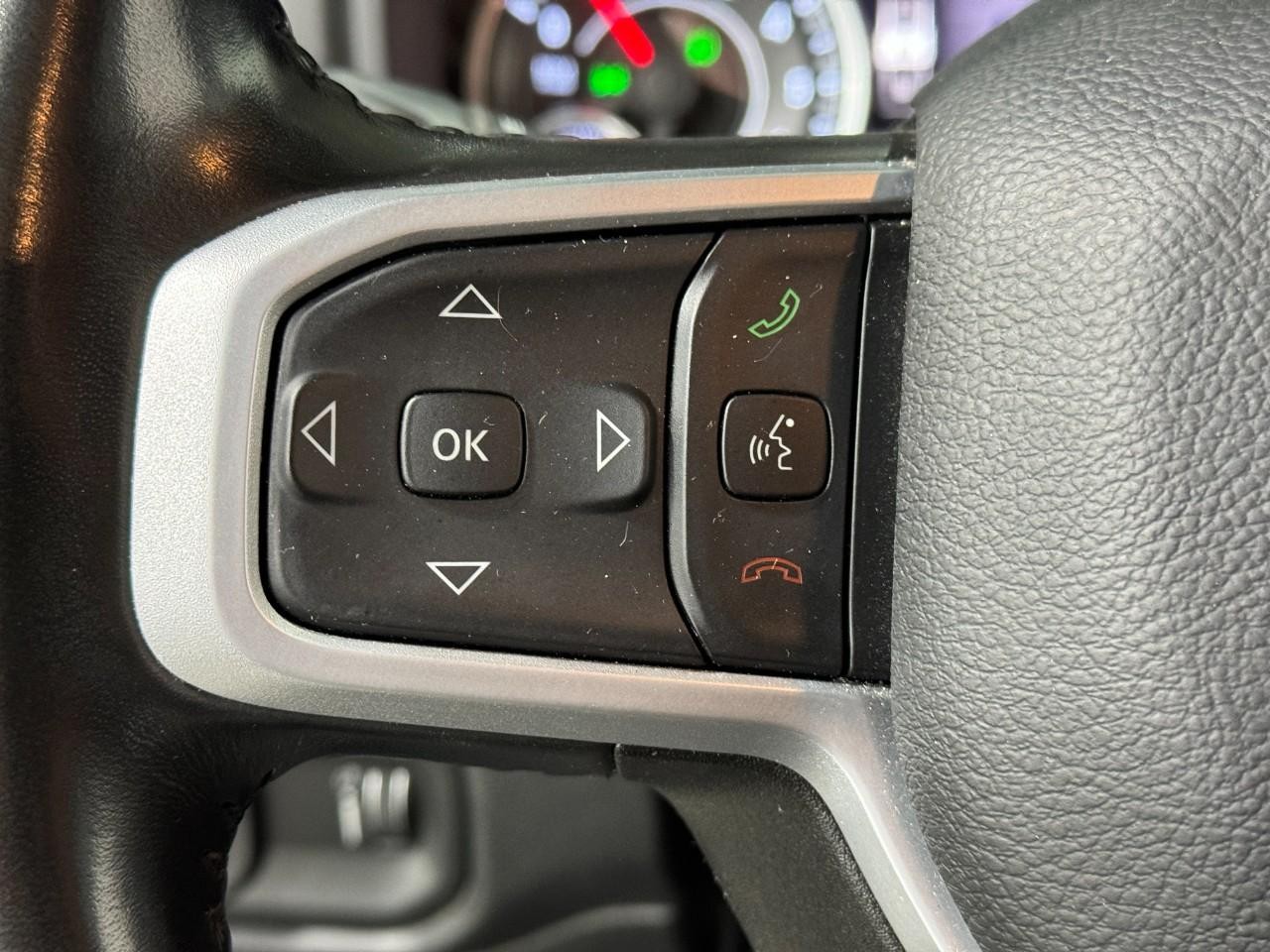 Ram 1500 Vehicle Full-screen Gallery Image 26