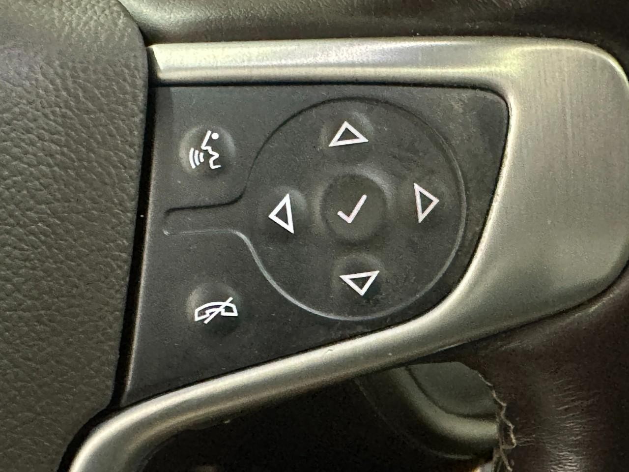 GMC Sierra 1500 Vehicle Full-screen Gallery Image 27