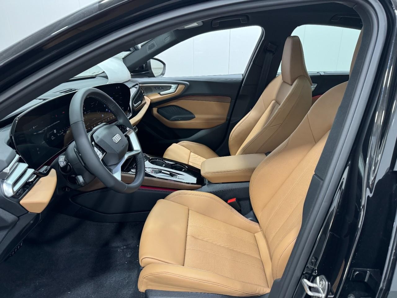 Audi A5 Vehicle Full-screen Gallery Image 25