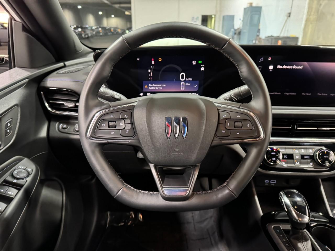 Buick Envista Vehicle Full-screen Gallery Image 12