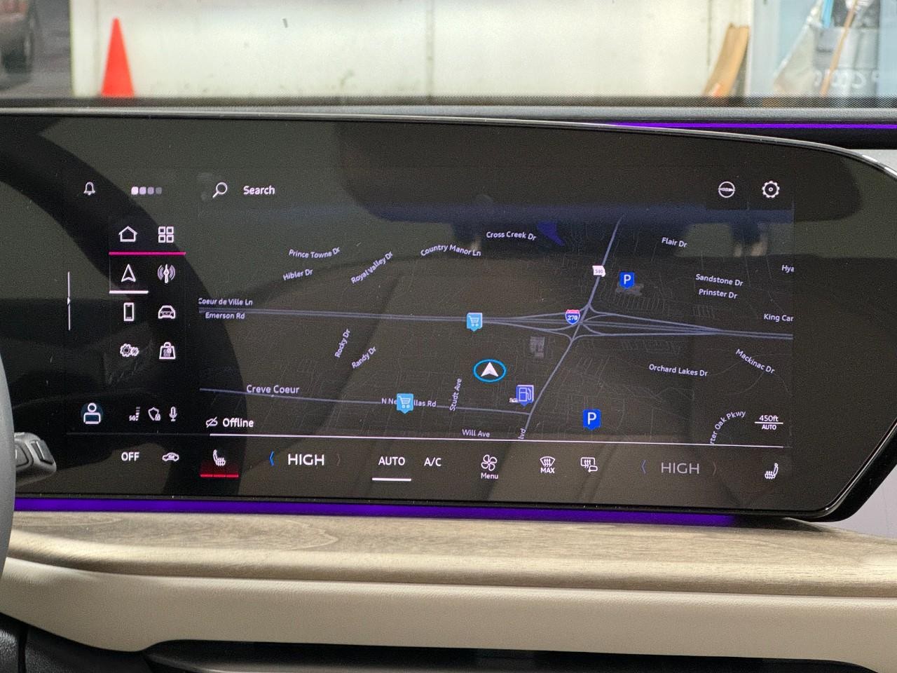 Audi Q5 Vehicle Full-screen Gallery Image 12