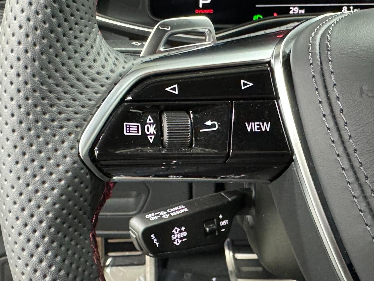 Audi RS 7 Vehicle Full-screen Gallery Image 34