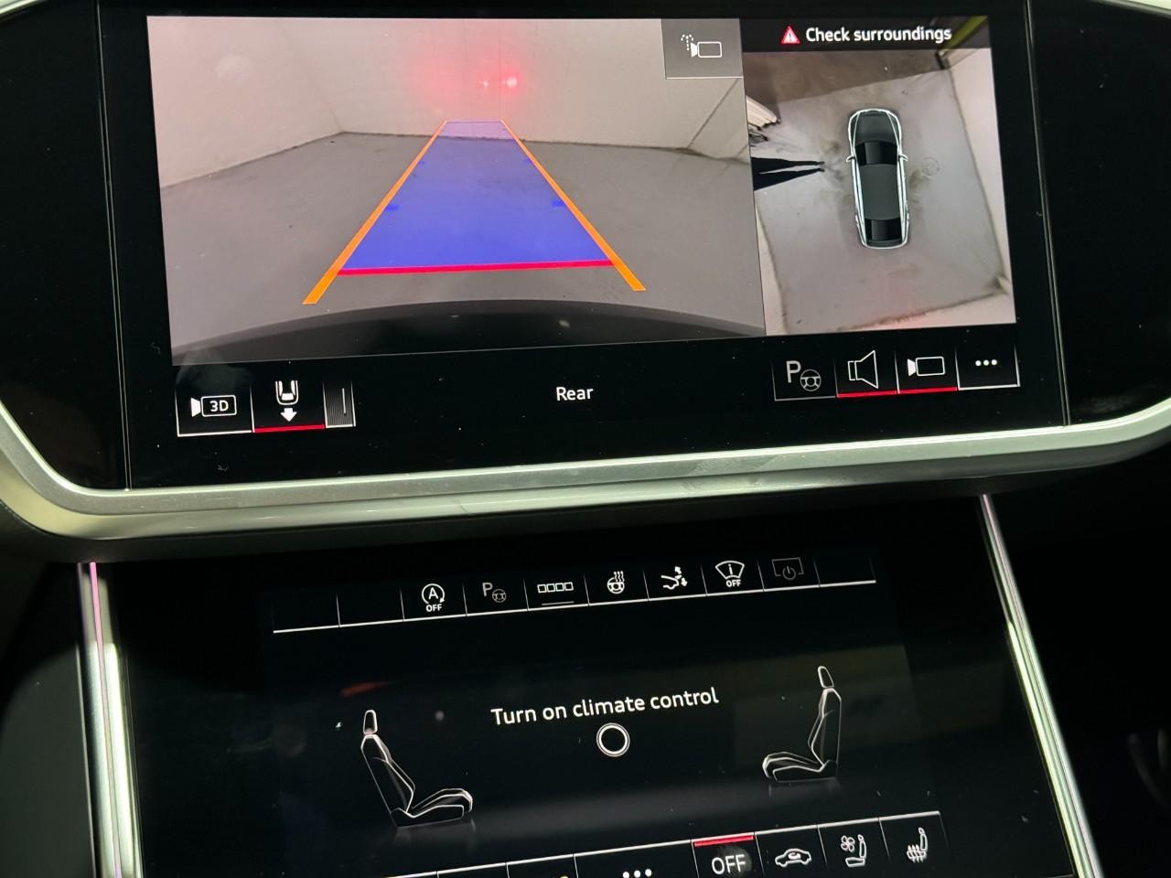 Audi RS 7 Vehicle Full-screen Gallery Image 37