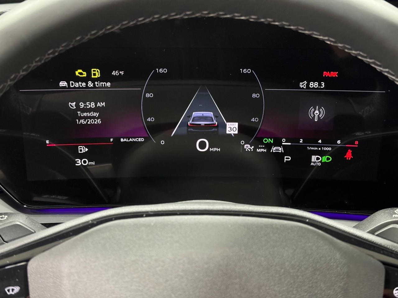 Audi A5 Vehicle Full-screen Gallery Image 31