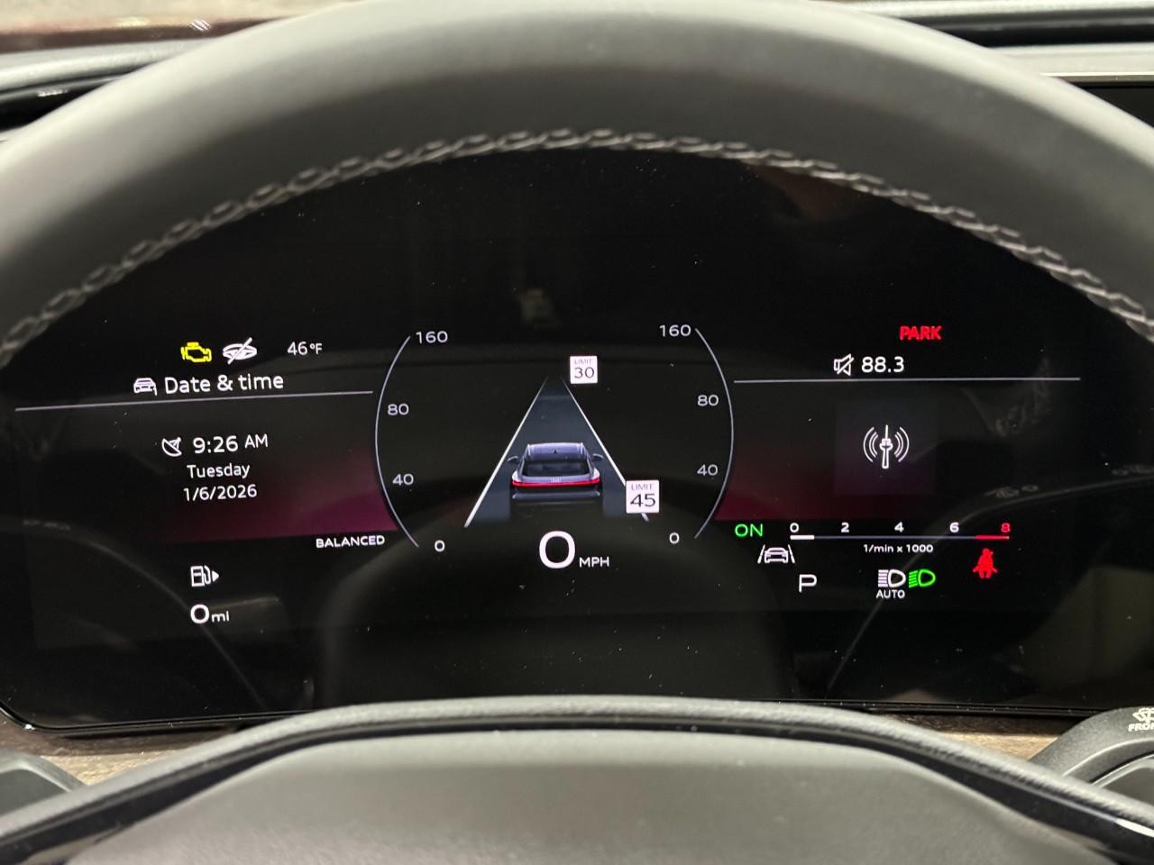 Audi Q5 Vehicle Full-screen Gallery Image 31