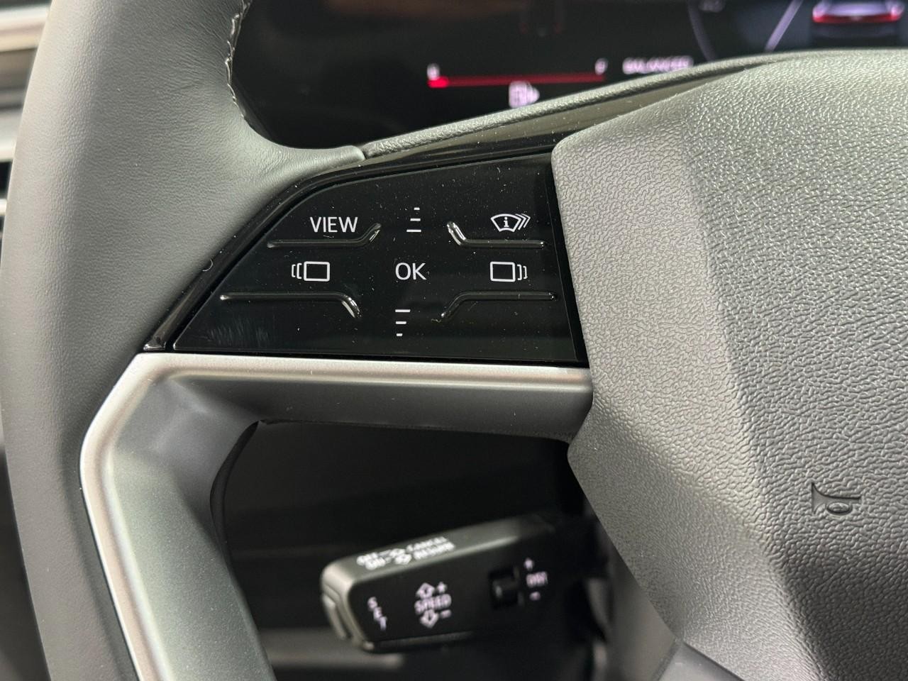 Audi A5 Vehicle Full-screen Gallery Image 29