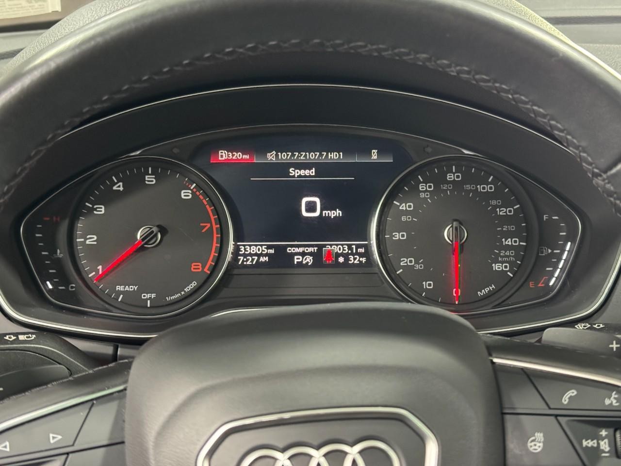 Audi Q5 Vehicle Full-screen Gallery Image 34
