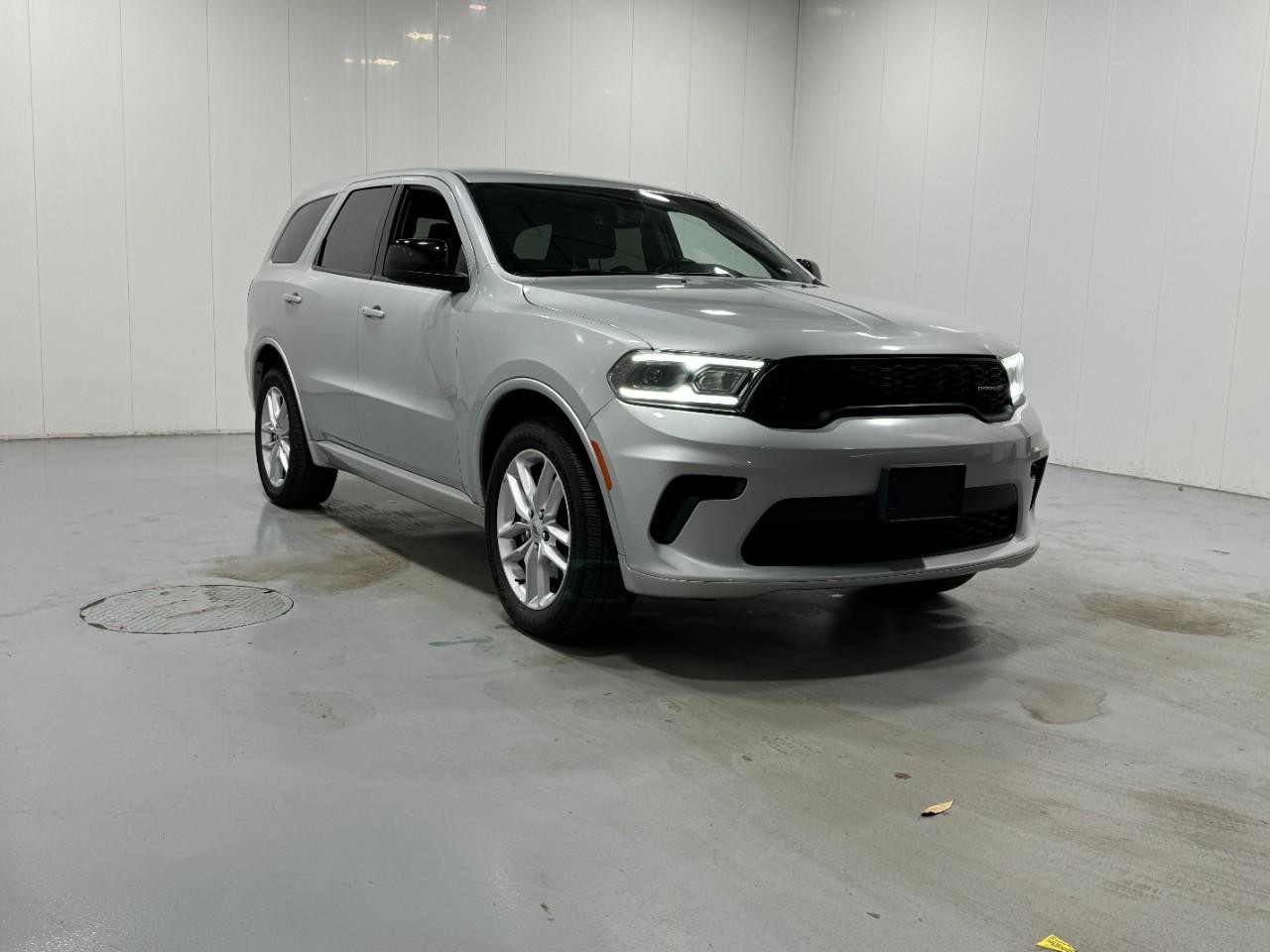Dodge Durango Vehicle Full-screen Gallery Image 6