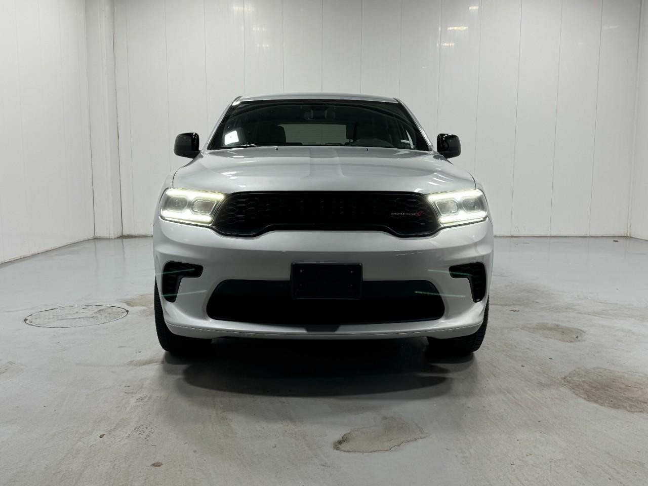 Dodge Durango Vehicle Full-screen Gallery Image 7