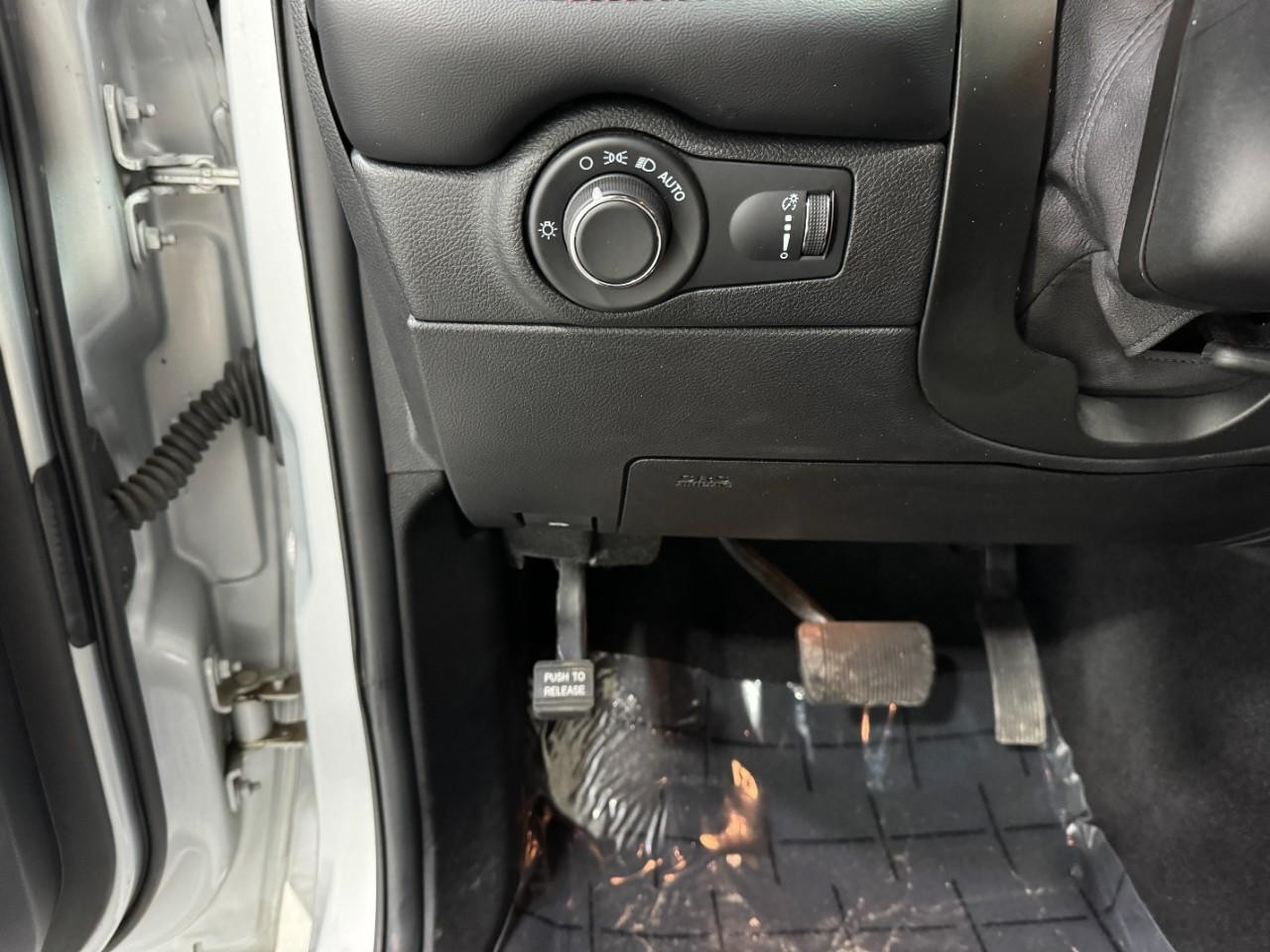 Dodge Durango Vehicle Full-screen Gallery Image 27