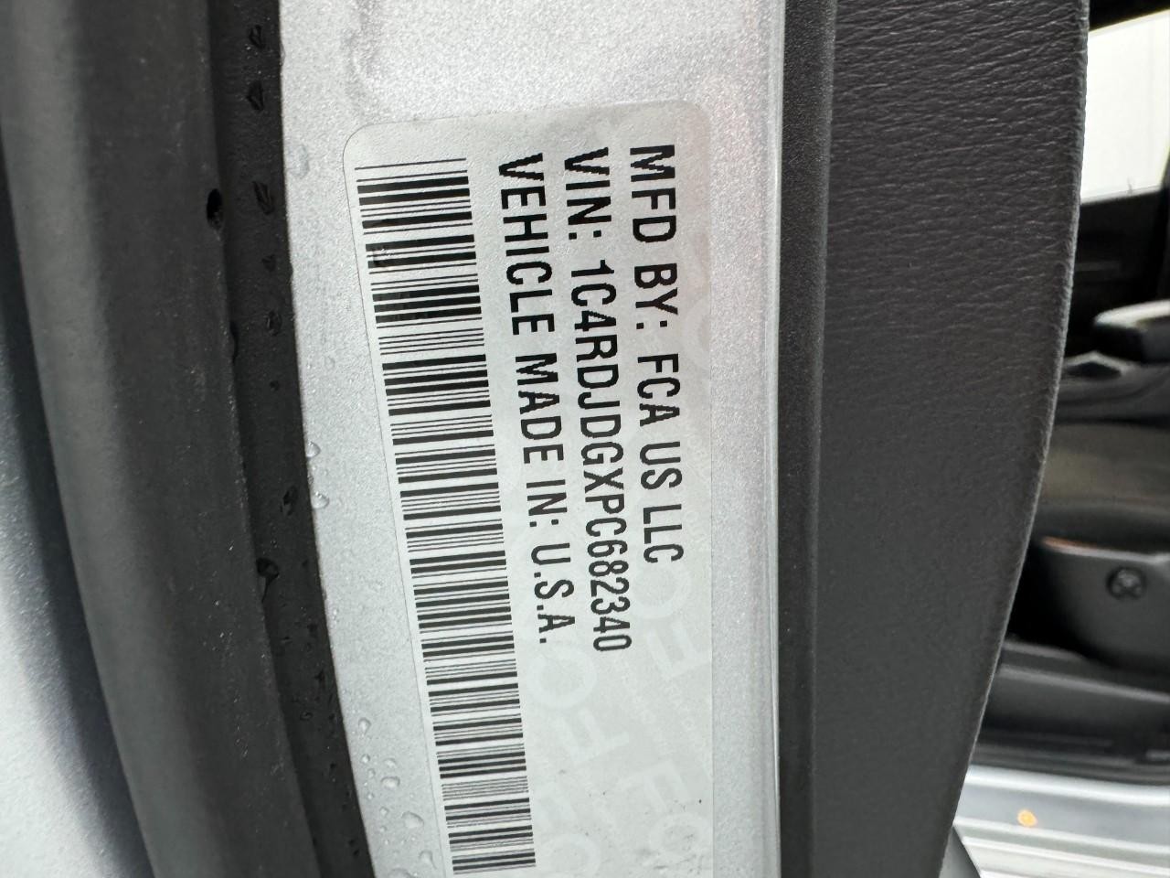 Dodge Durango Vehicle Full-screen Gallery Image 32