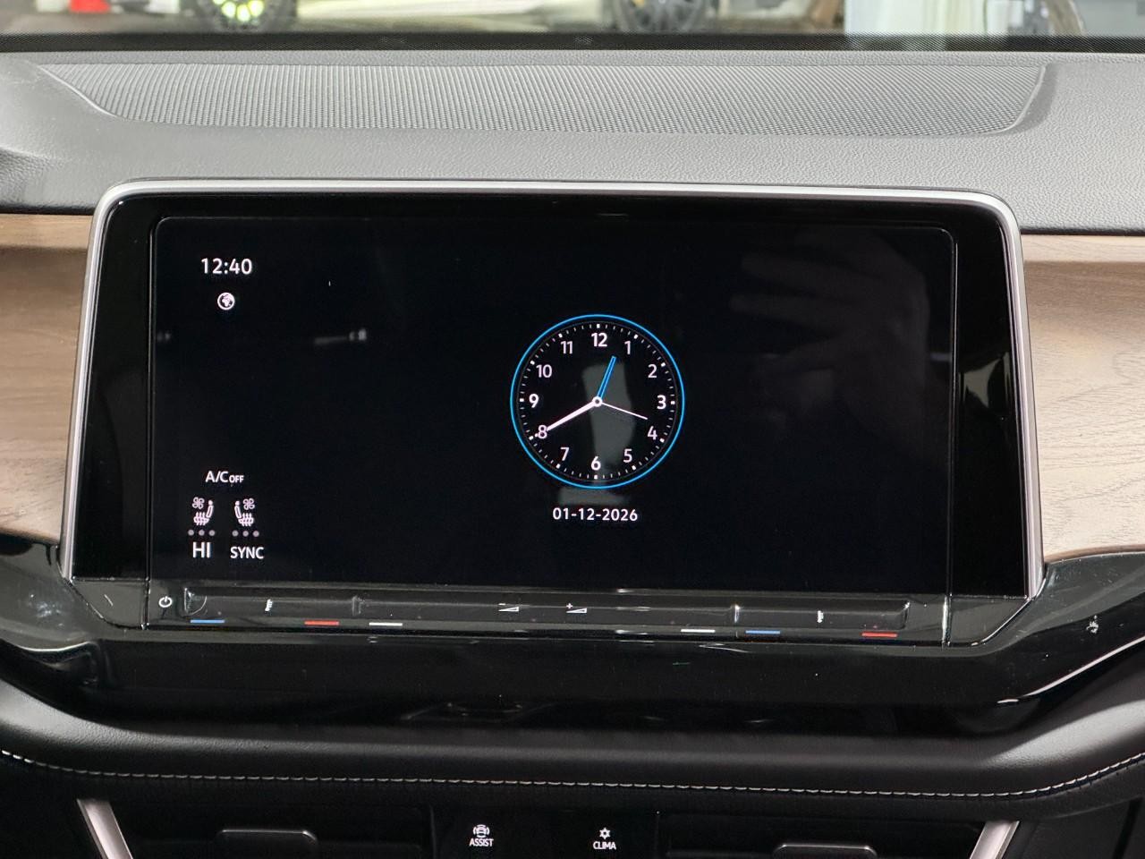 Volkswagen Atlas Vehicle Full-screen Gallery Image 16