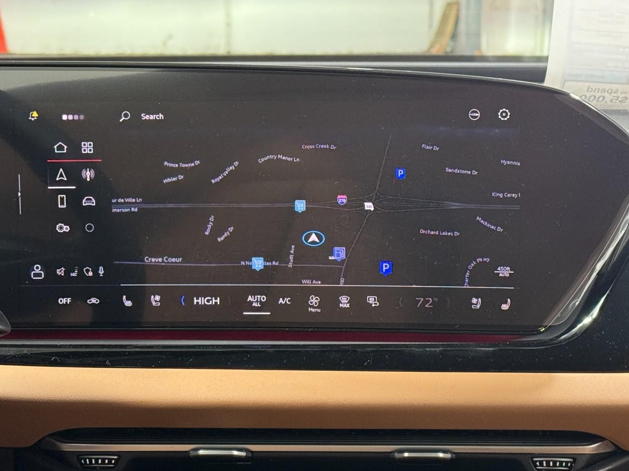 Audi A6 Sedan Vehicle Full-screen Gallery Image 15