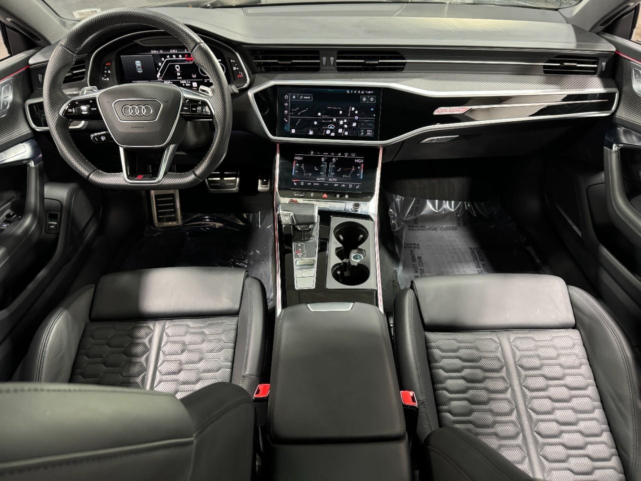 Audi RS 7 Vehicle Full-screen Gallery Image 13