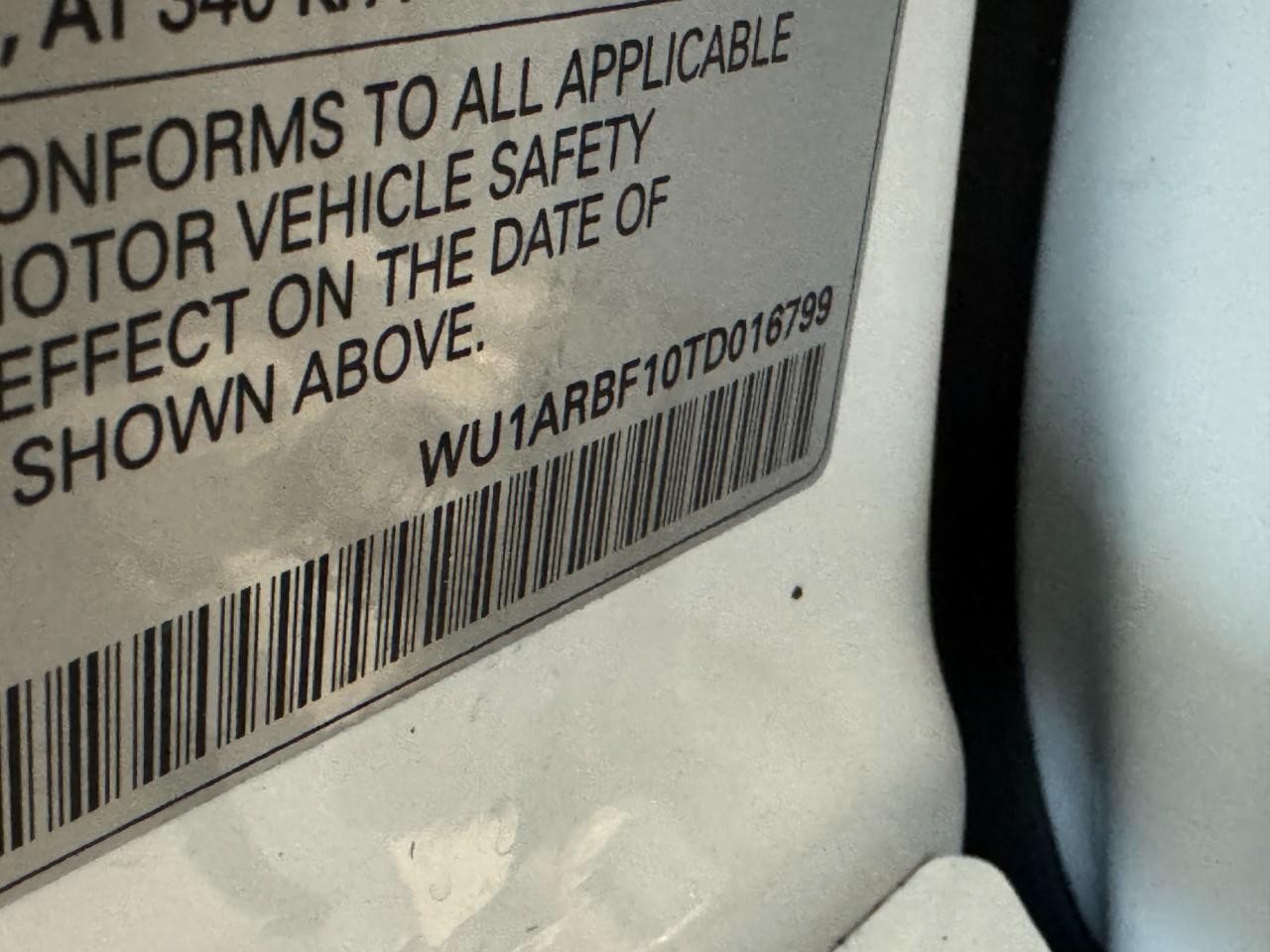 Audi RS Q8 Vehicle Full-screen Gallery Image 36