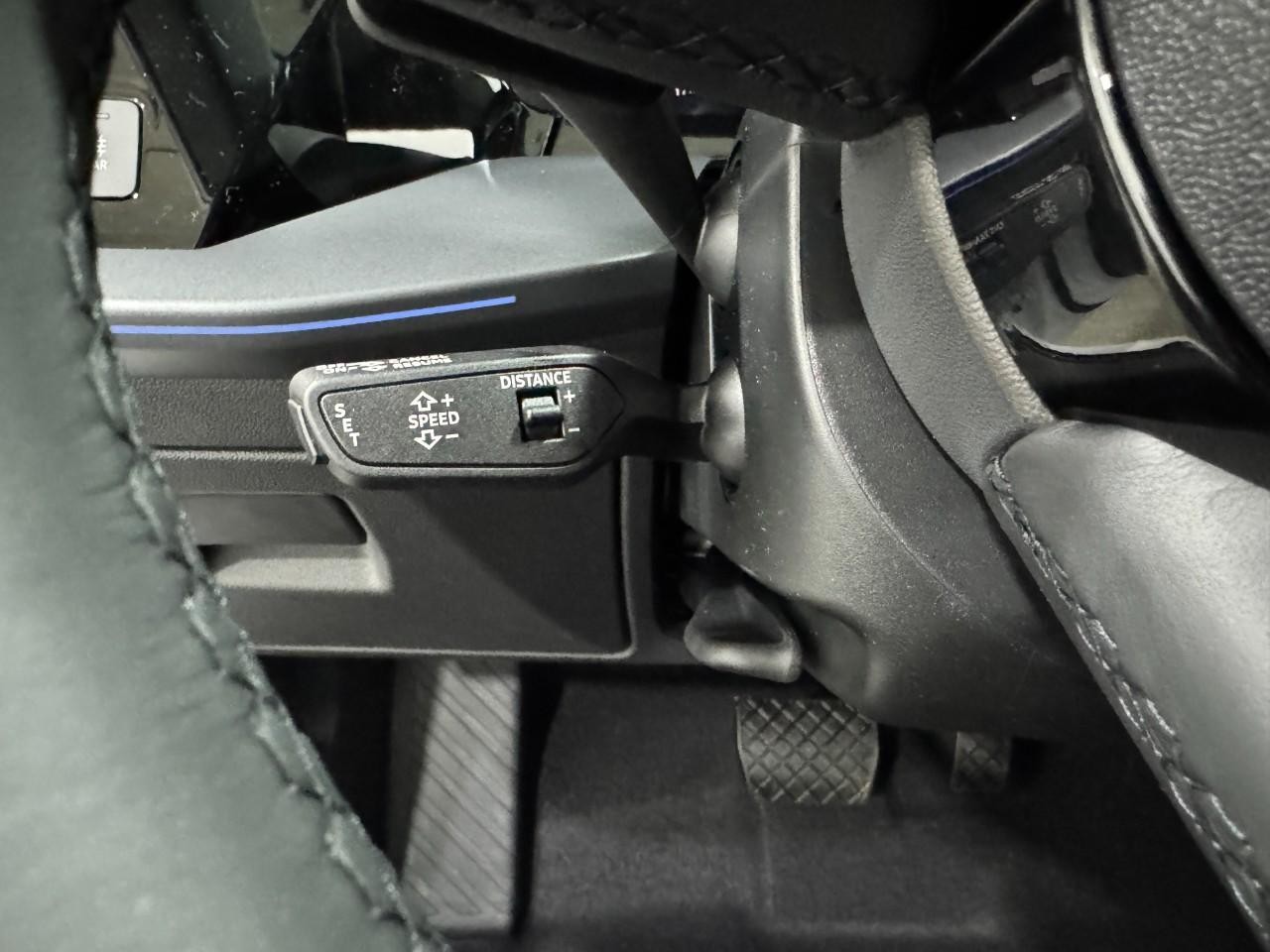 Audi A3 Vehicle Full-screen Gallery Image 31