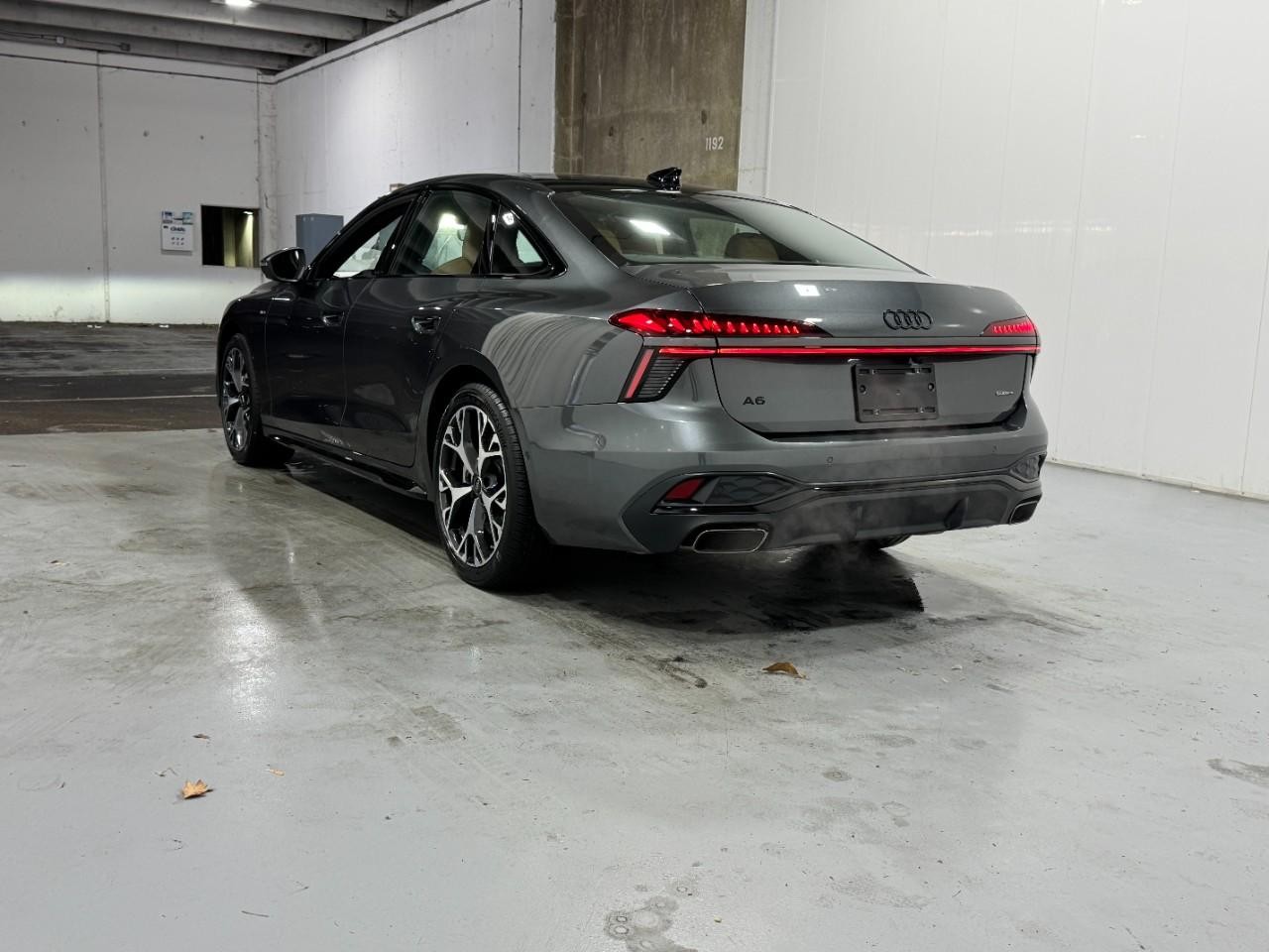 Audi A6 Sedan Vehicle Full-screen Gallery Image 3