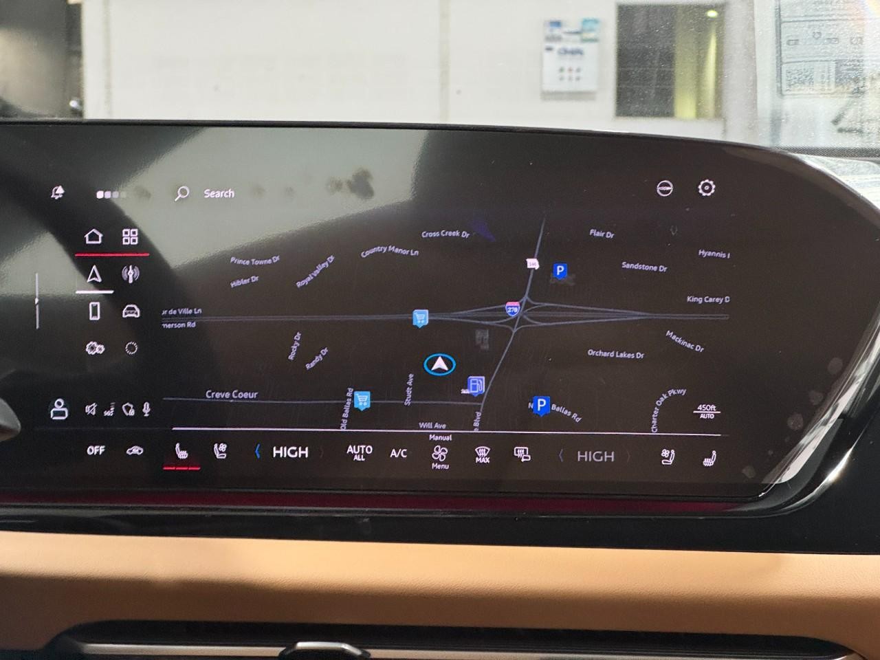 Audi A6 Sedan Vehicle Full-screen Gallery Image 15