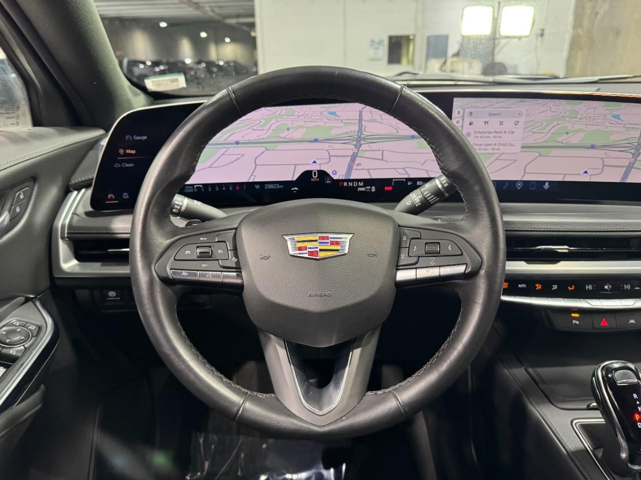 Cadillac XT4 Vehicle Full-screen Gallery Image 12