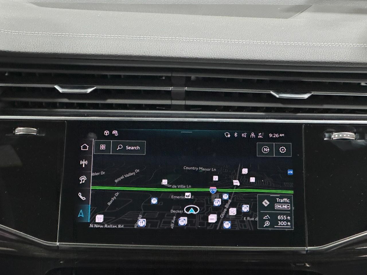 Audi Q7 Vehicle Full-screen Gallery Image 15