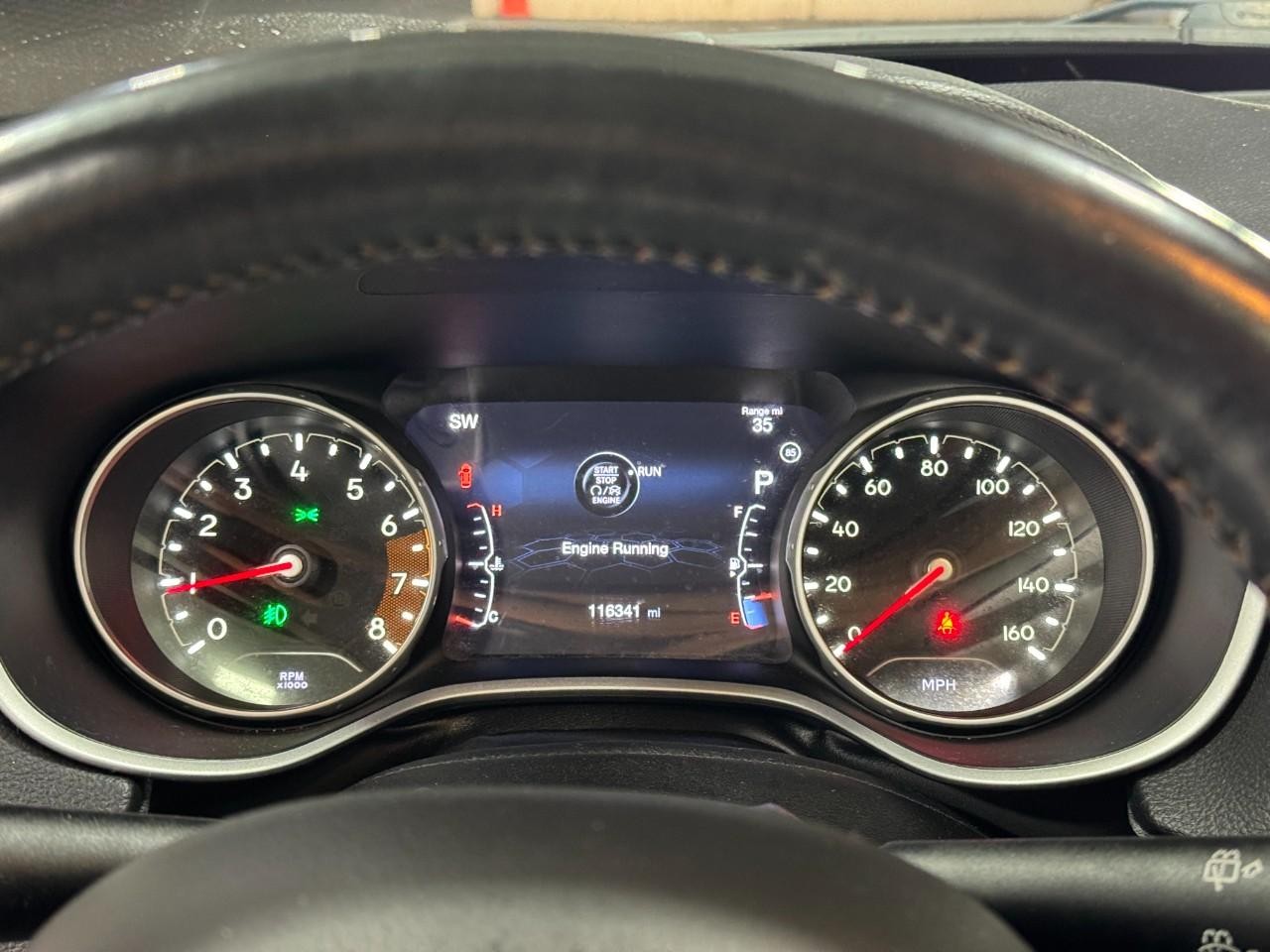 Jeep Compass Vehicle Full-screen Gallery Image 32